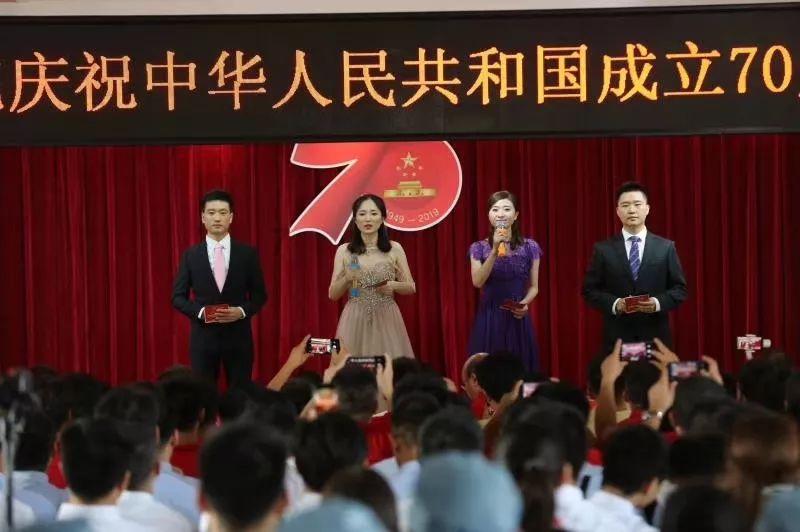 西安事变发生，此人趁乱贪污，被撤职丑事传出，又害死老父亲
